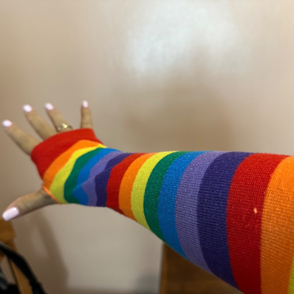 Colorful Rainbow Striped Long Knit Gloves and Socks Costume Accessories - Picture 11 of 12